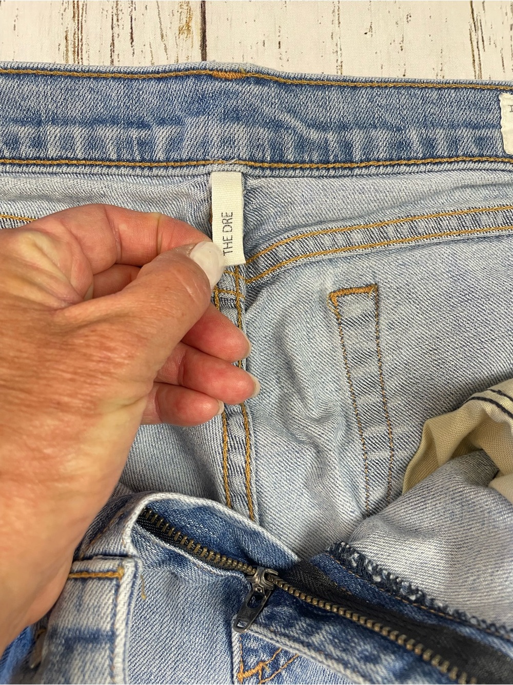 Rag & Bone “The Dre” Boyfriend Jeans *Sunset Wash - Picture 9 of 16